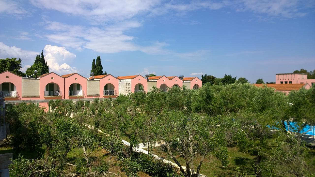 Family Village Otranto Serra Serra Alimini Exterior foto